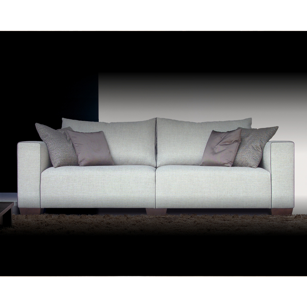 MT Carrera Sofa 1