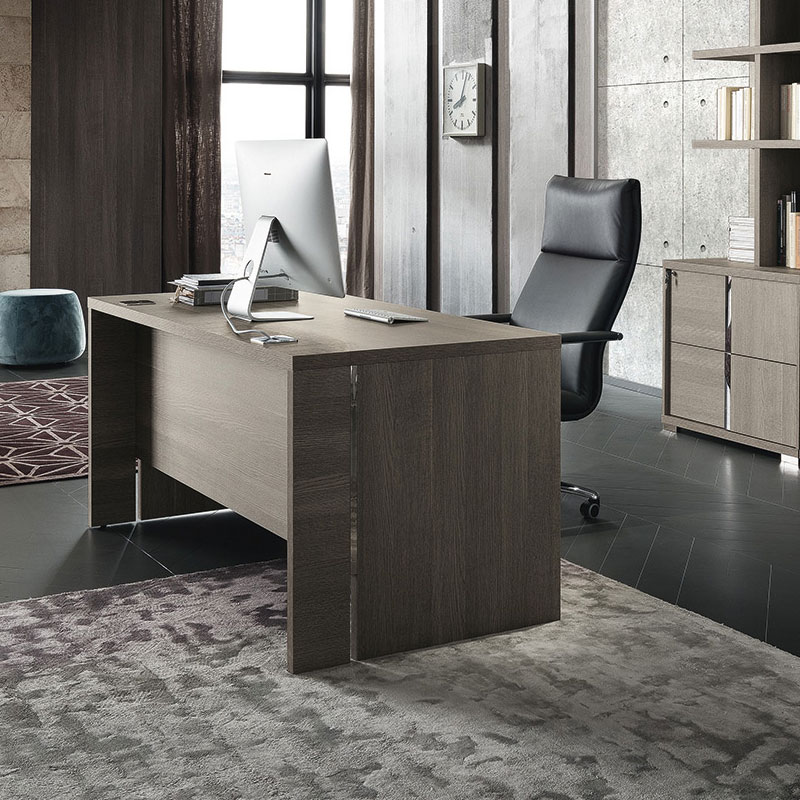 Desk Desk