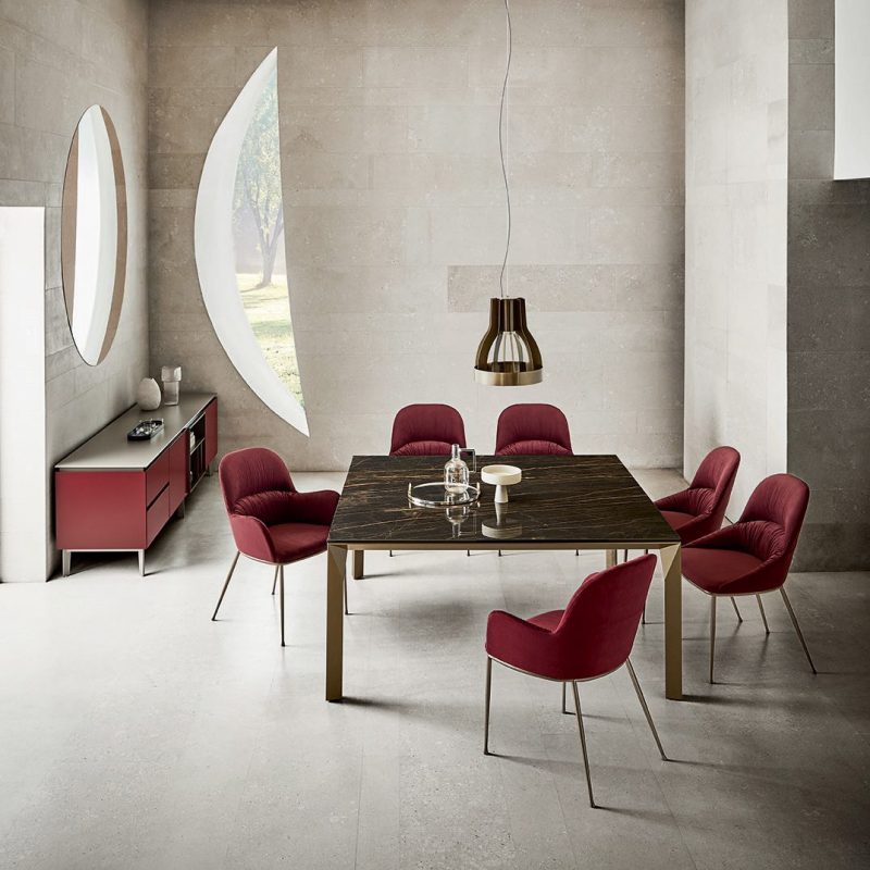 mirage 53 02$m328 cm005 queen 34 46 34 47$m328 tvt08 gloria 56 01$m328 cosmopolitan 15 24ll ral3005 c181s l084d m312 (2).jpg